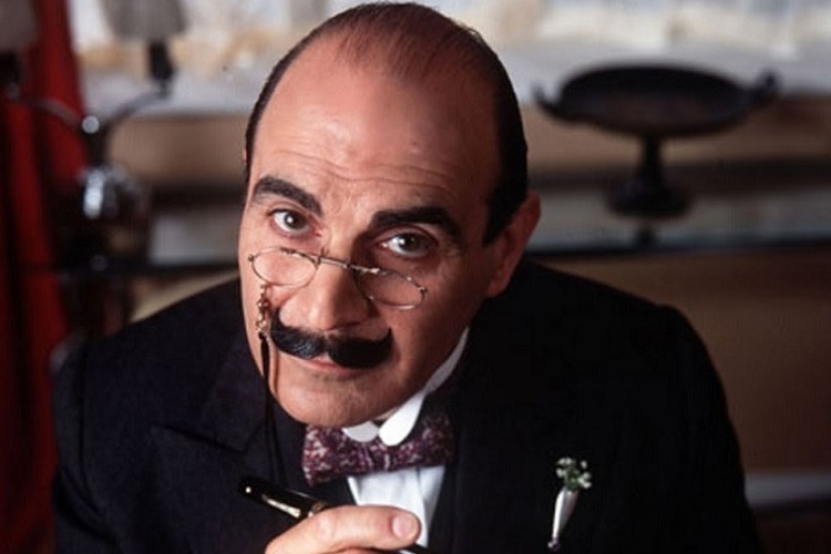 En ünlü Hercule Poirot; David Suchet...