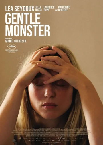 Léa Seydoux'nun Gentle Monster'dan bir görüntüsü